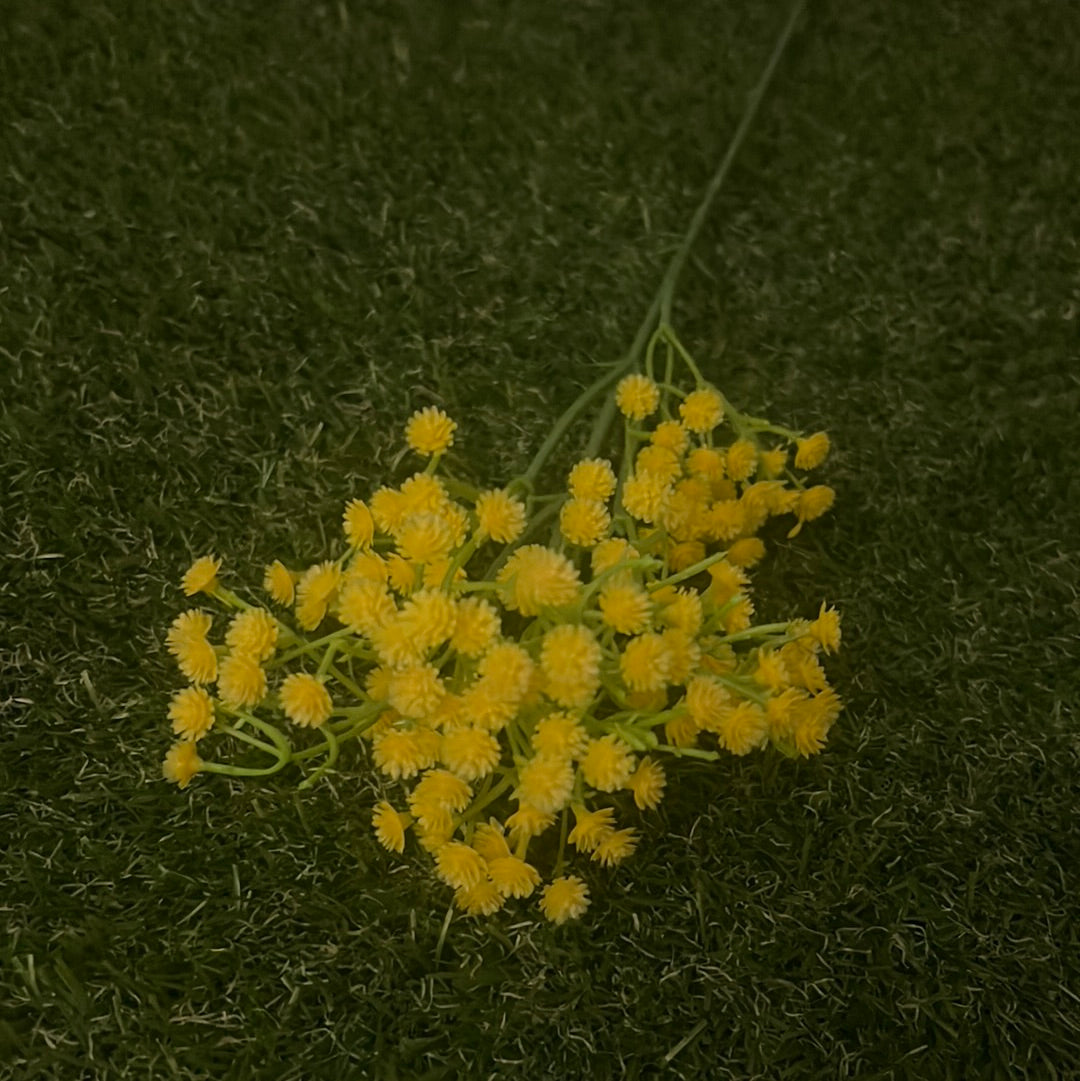 SINGLE PASTEL GYP STEM YELLOW