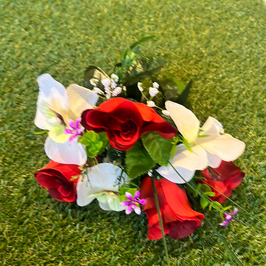 ORCHID ROSE MIX MINI BUNCH RED