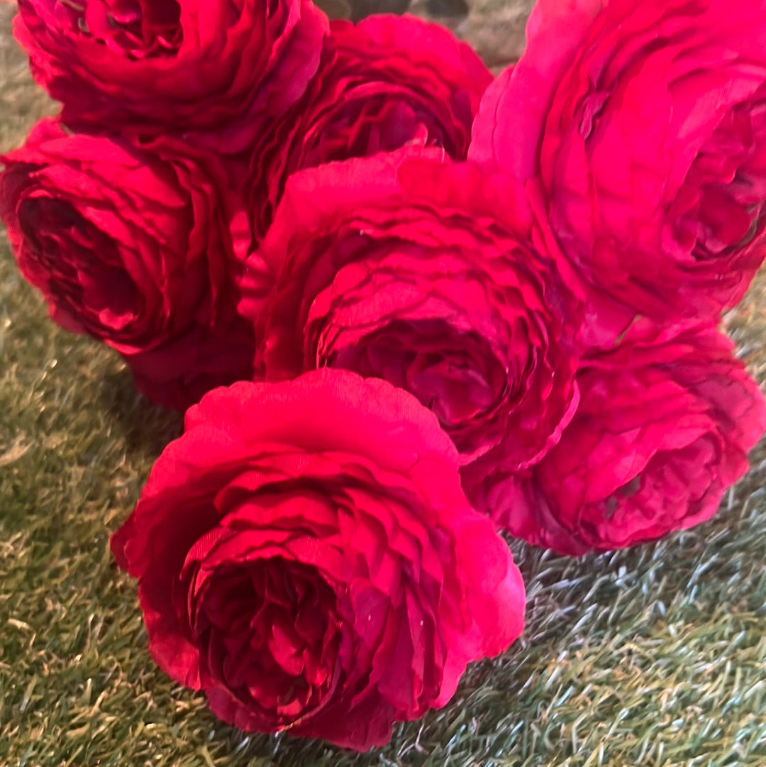 LARGE ENGLISH ROSE/RANUNCULUS BUNCH RED