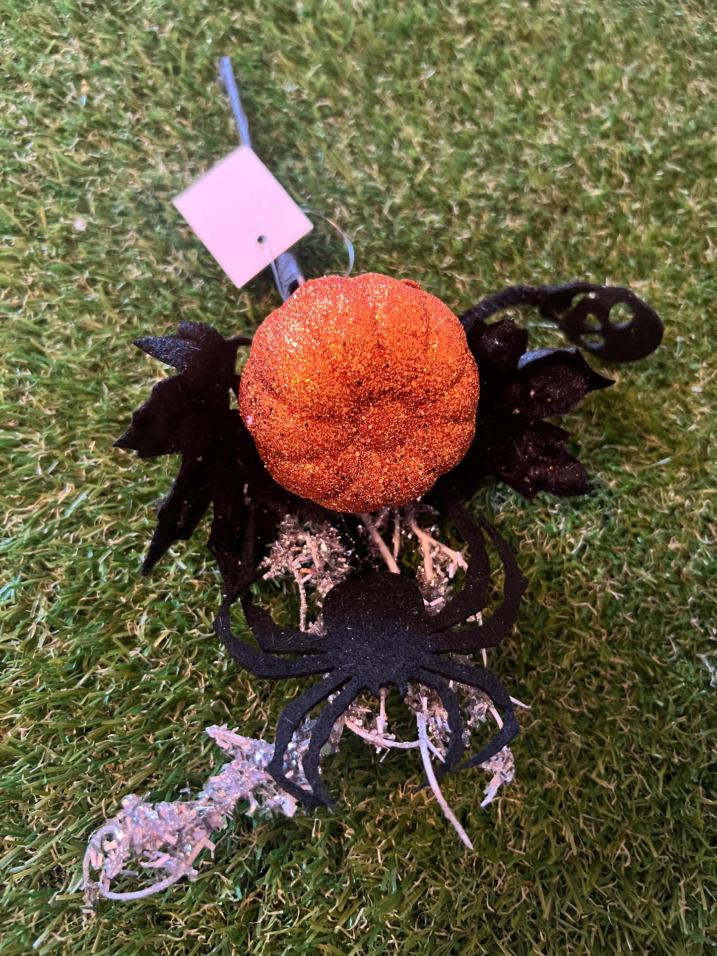 20CM BLACK/ORANGE HALLOWEEN PICK