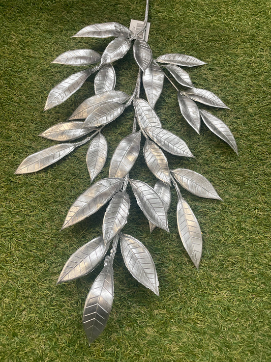 CHROME LAUREL LEAF SPRAY SILVER