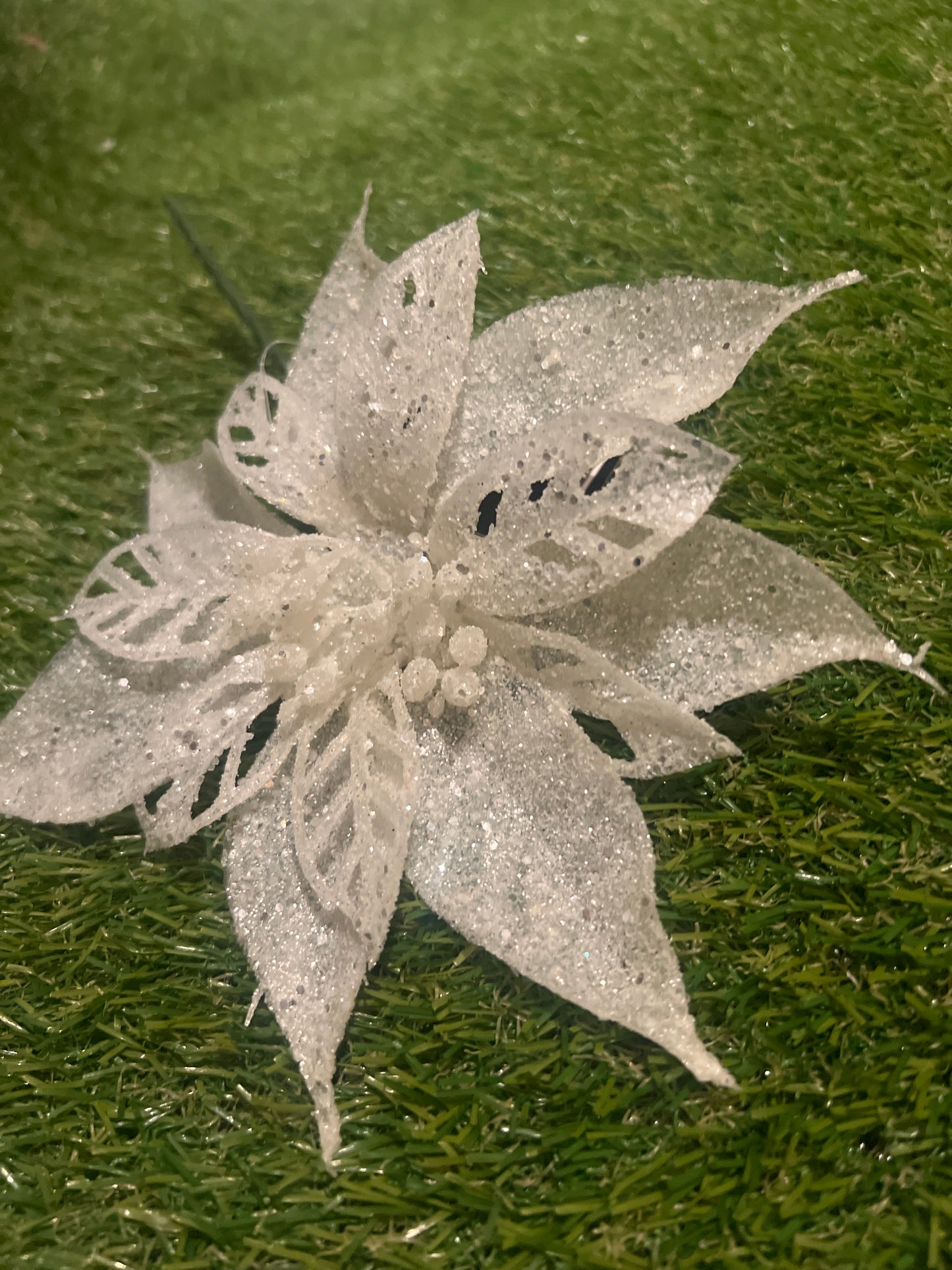 WHITE ENCRUSTED GLITTER POINSETTIA