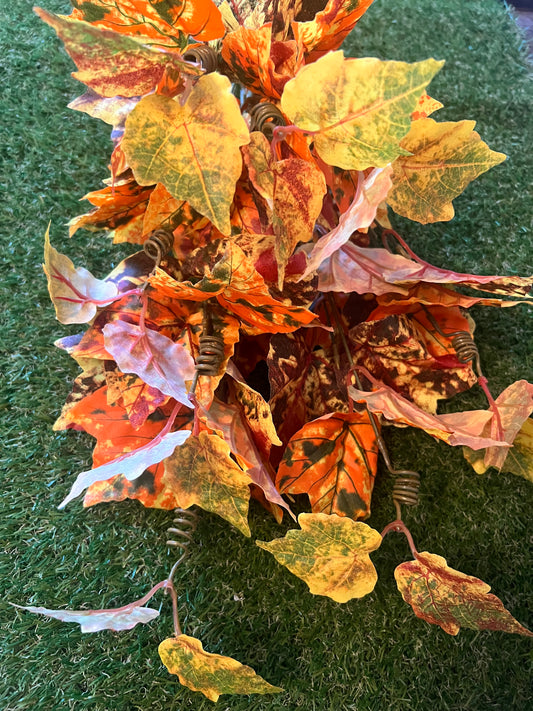 MIXED COLOUR MAPLE BRANCH AUTUMN