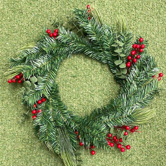 55cm (22inch) SPRUCE BERRIES EUCALYPTUS WREATH