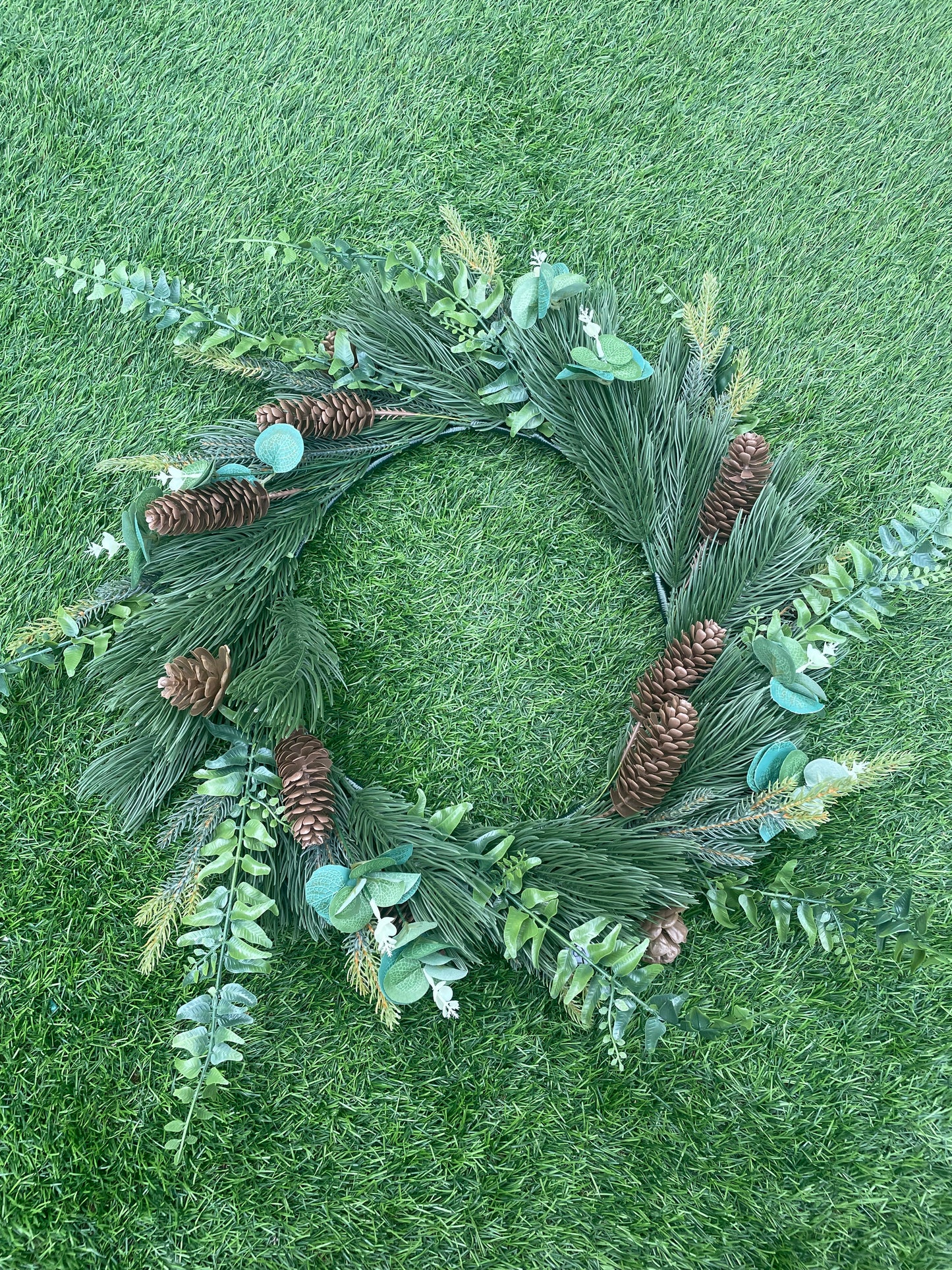 60cm CHUNKY PINE MIXED FOLIAGE WREATH