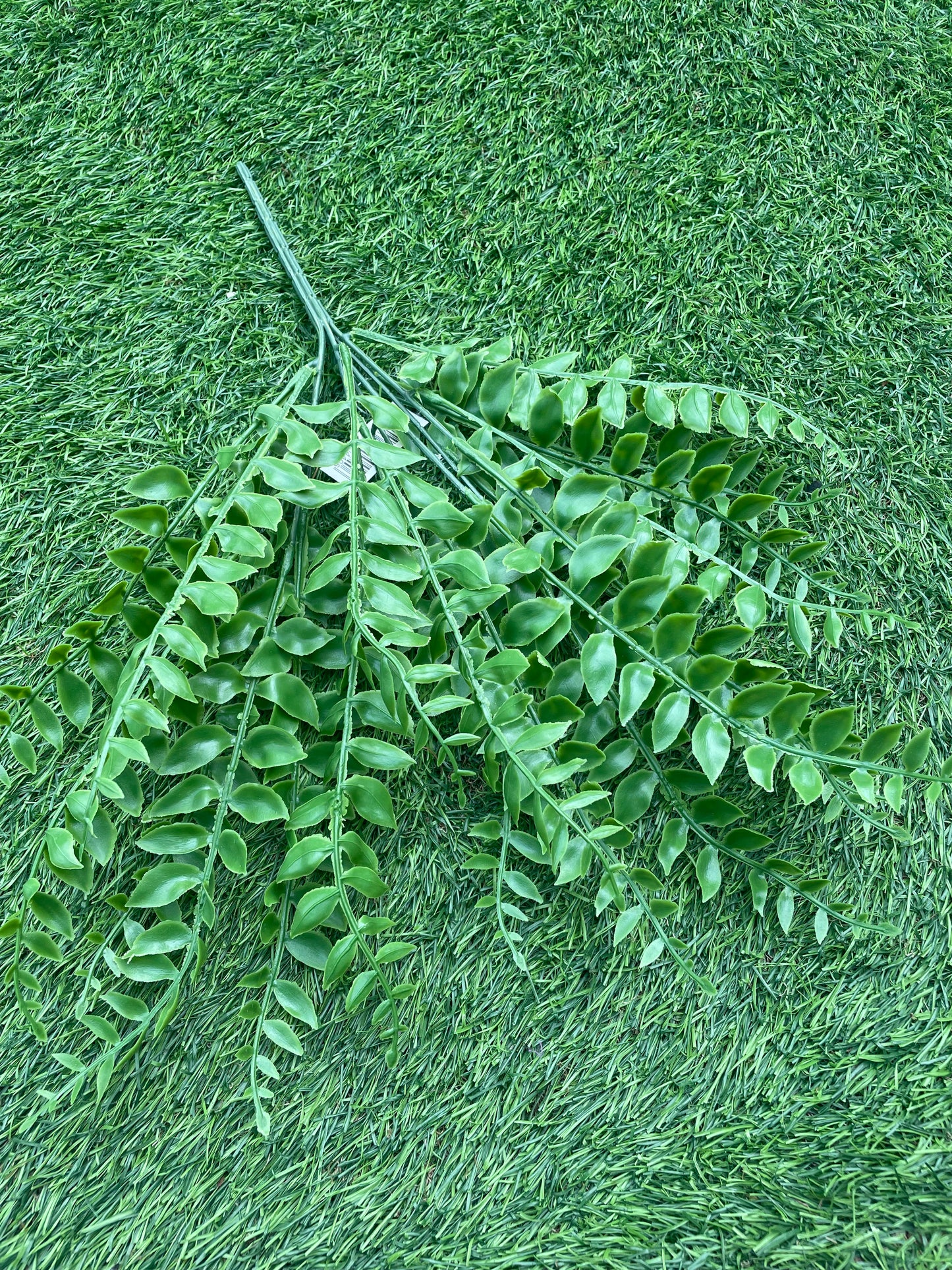 43cm FERN BUSH DARK GREEN