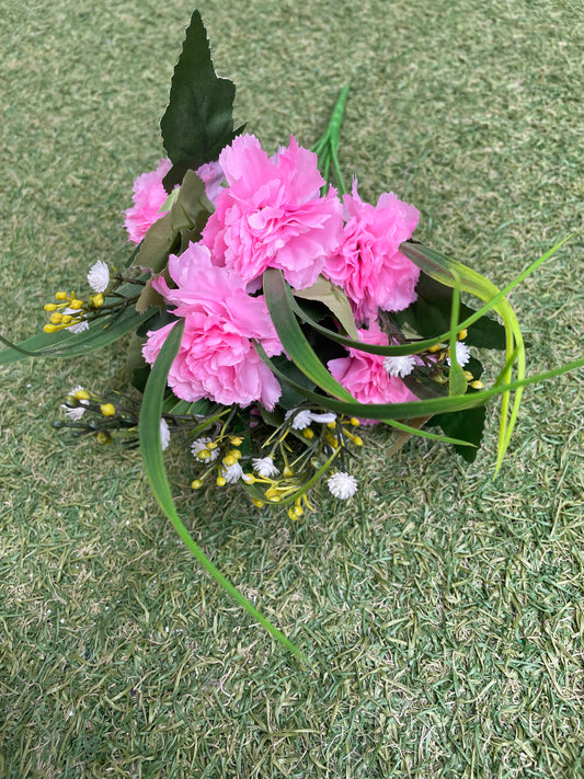 BABY MINI CARNATION WITH GYP PINK