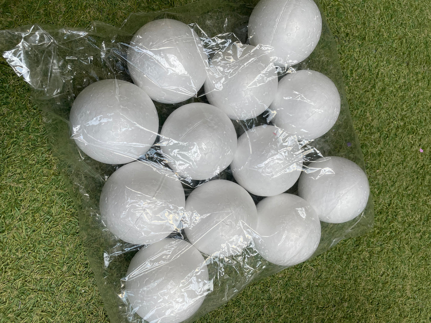 SMALL POLYSTYRENE SOLID SPHERE PK12 80mm