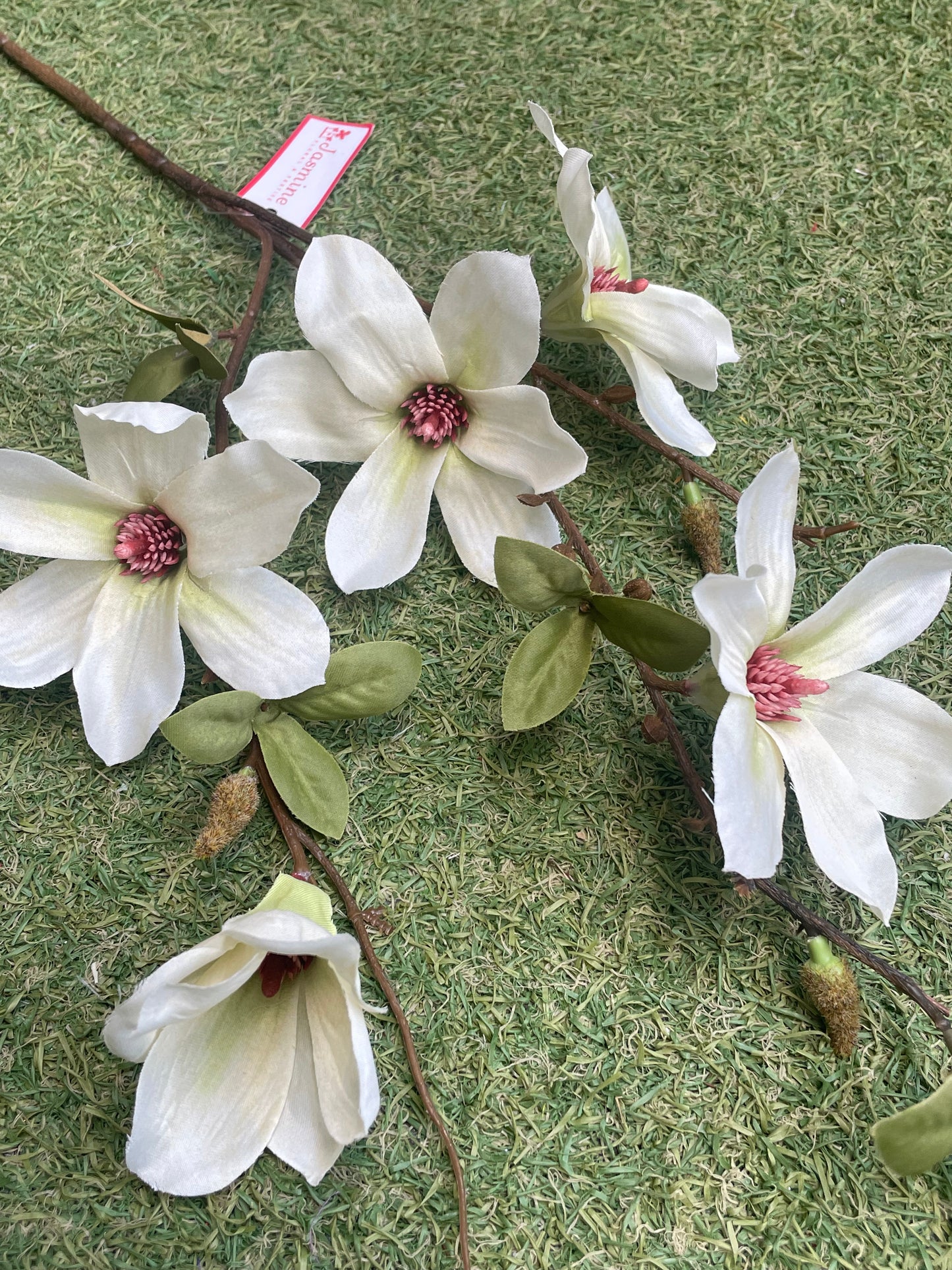 64CM MAGNOLIA SPRAY DRY IVORY