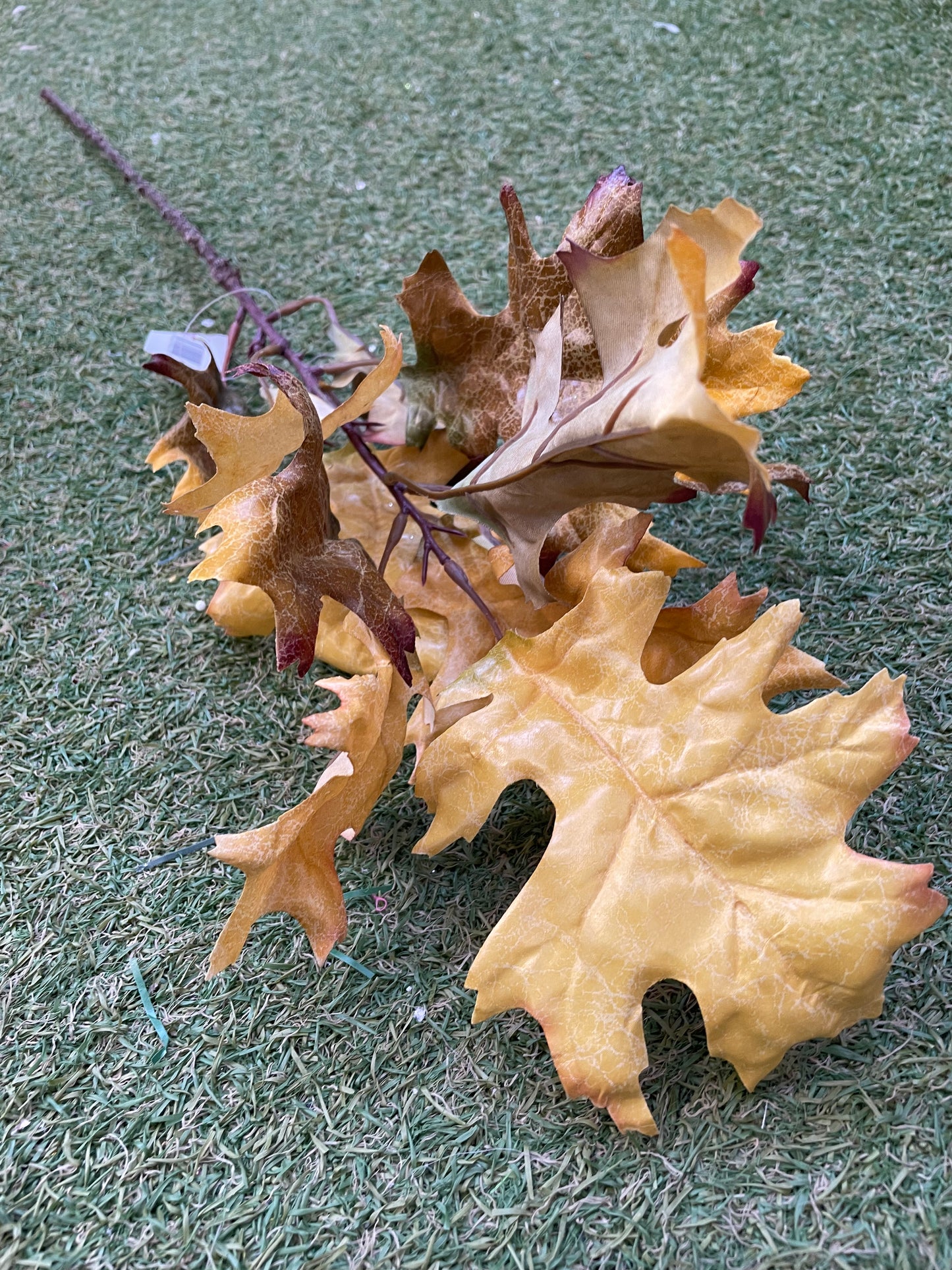 DELUXE OAK 67cm BRANCH YELLOW