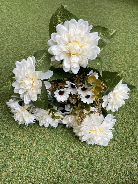 DAHLIA AND MINI DAISY BUSH IVORY