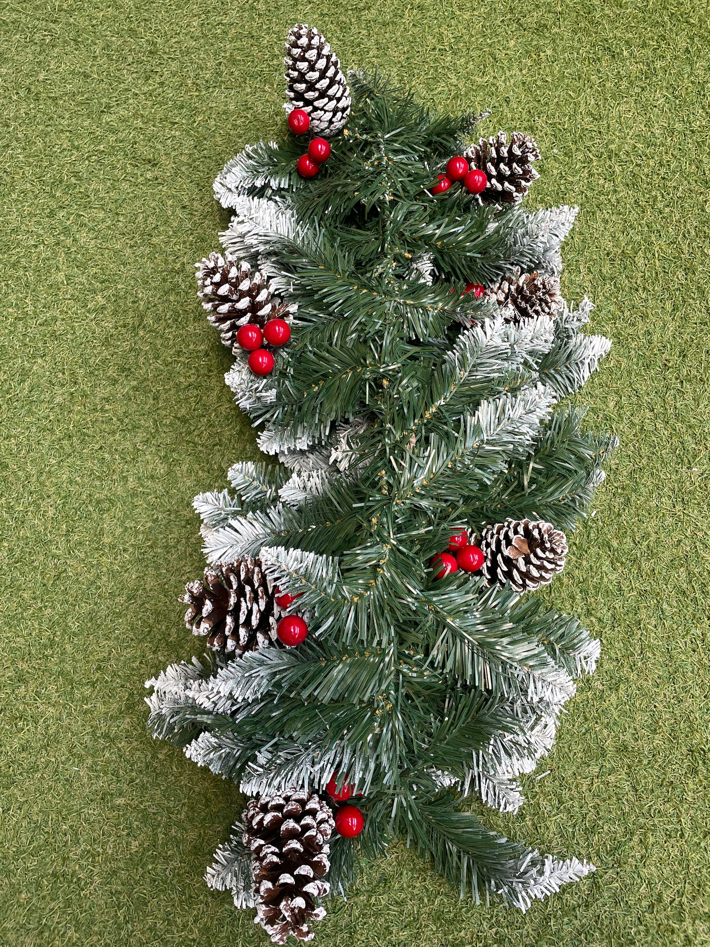 6ft DELUXE FROSTED SPRUCE GARLAND CONES & BERRIES
