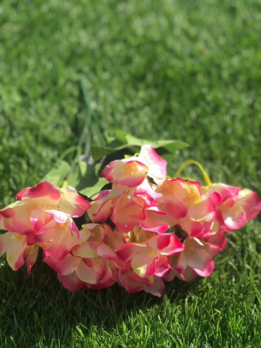 30cm MINI HYDRANGEA BUNCH PINK