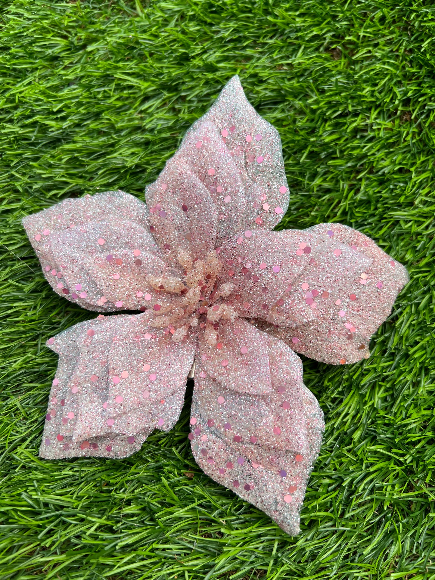 SEQUIN GLITTER POINSETTIA CLIP PINK