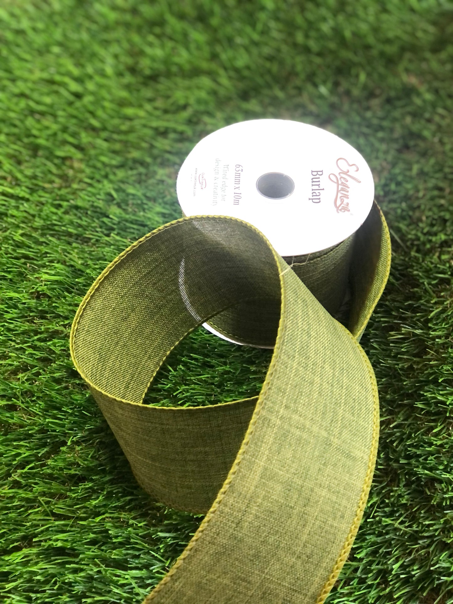 WIRED EDGE BURLAP RIBBON MOSS GREEN 63mm x 10m