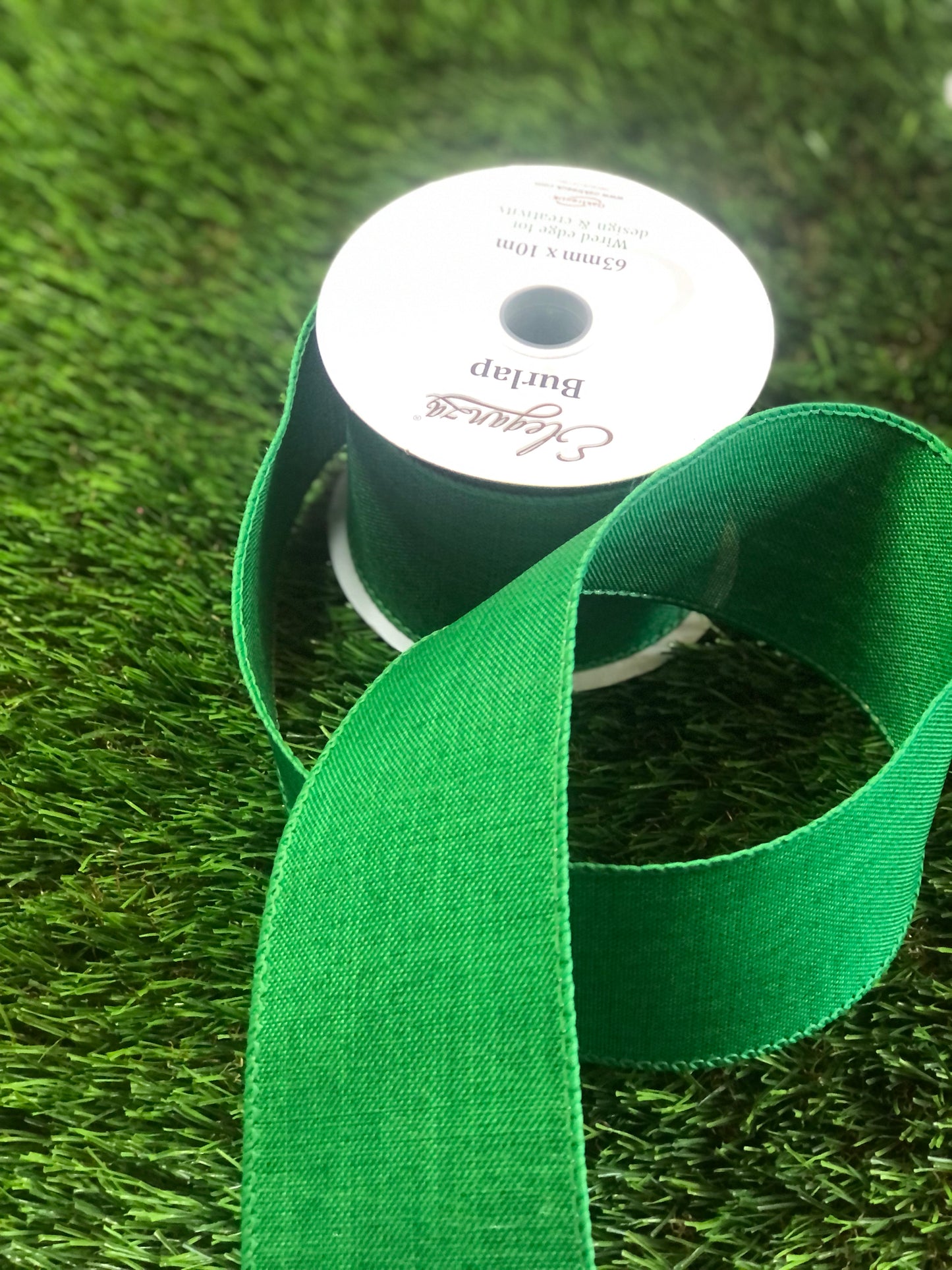 WIRED EDGE BURLAP RIBBON GREEN 63mm x 10m