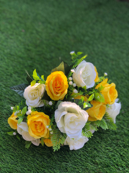 41cm LARGE OPEN ROSE BUNCH YELLOW