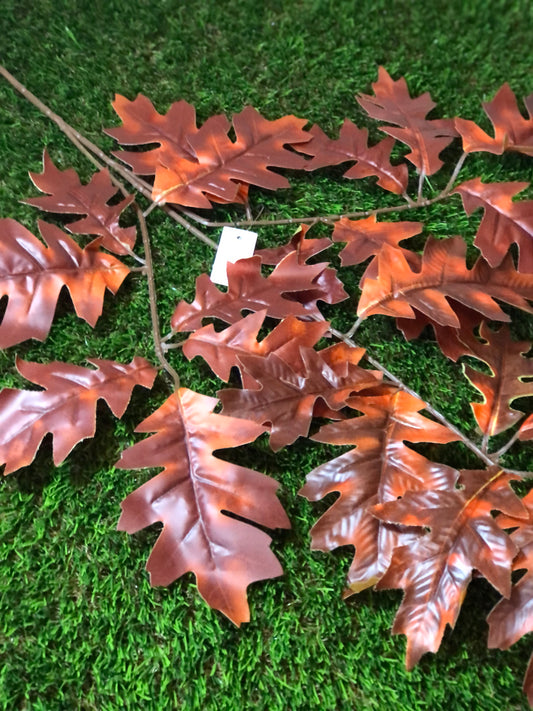 68cm LARGE OAK LEAF RED