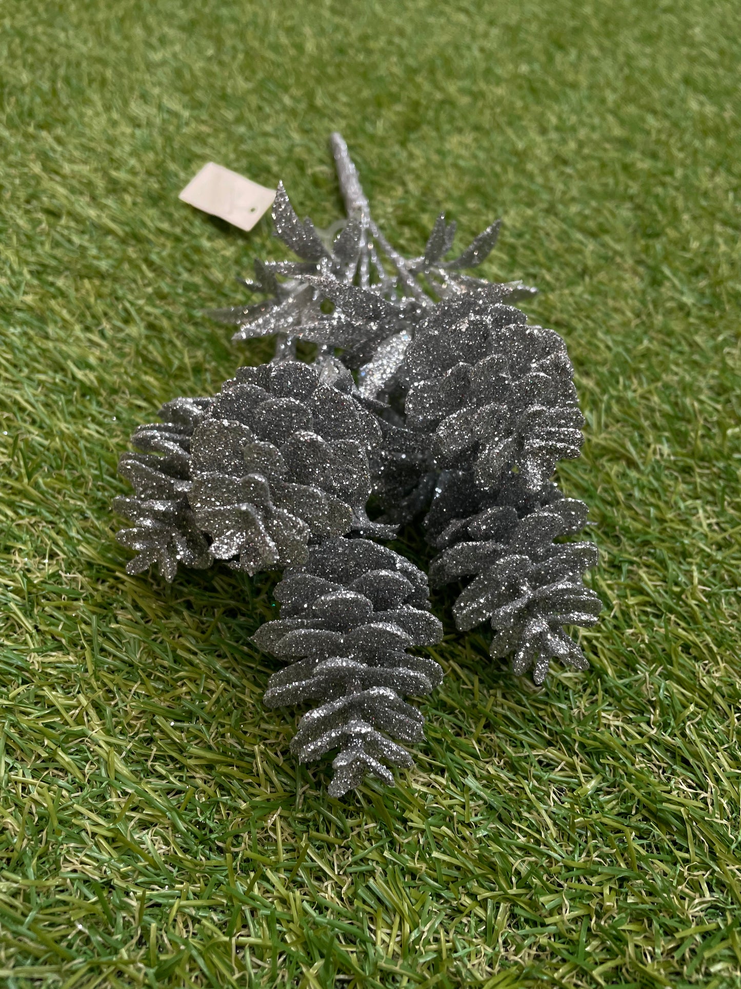 GLITTER PINE CONE BUNCH SILVER 30cm