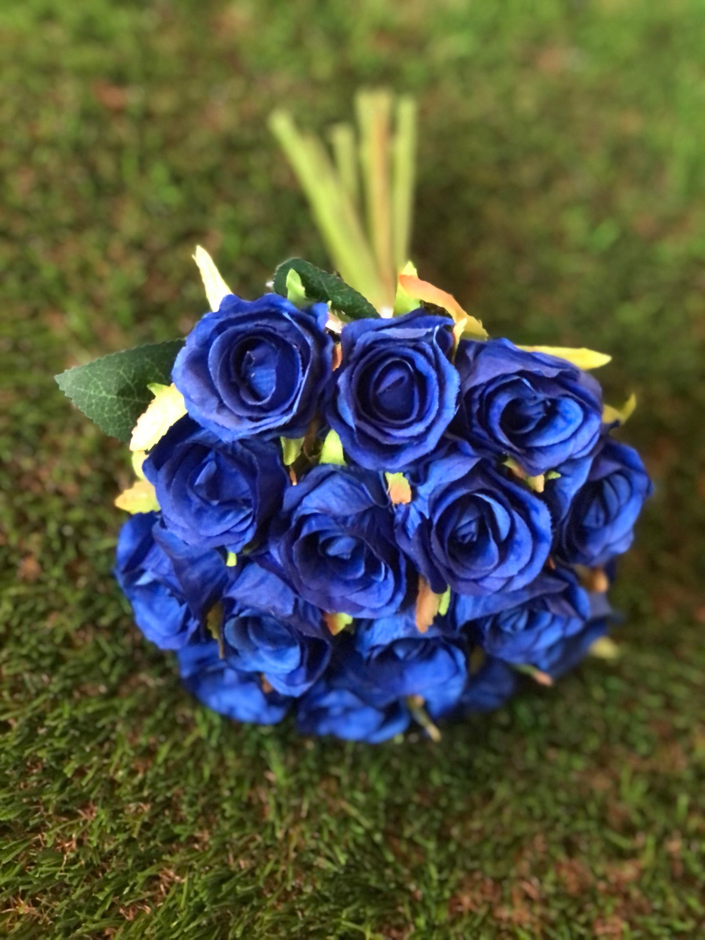 24cm ROSEBUD BUNCH (15 head) ROYAL BLUE