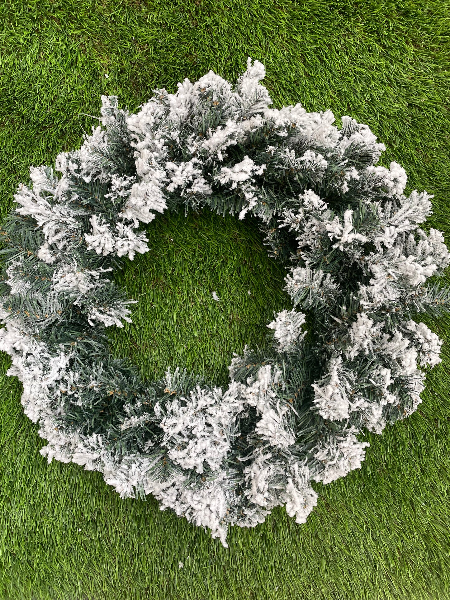 SNOW WREATH 50cm