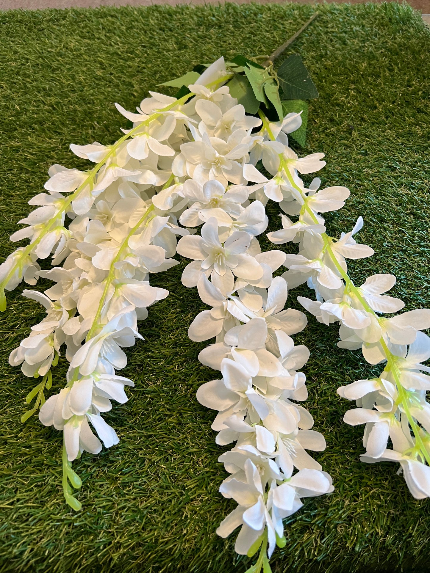 69cm TRAILING WISTERIA IVORY