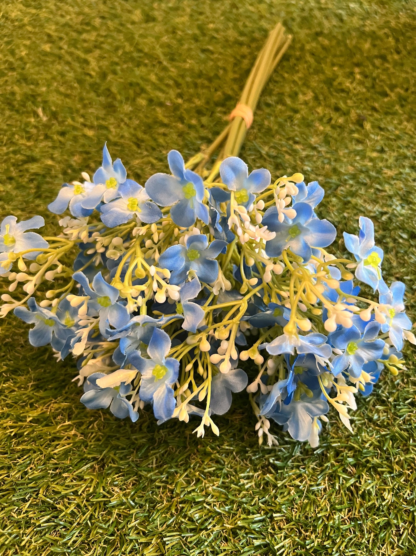 38cm FLOWERED BABIES BREATH BLUE