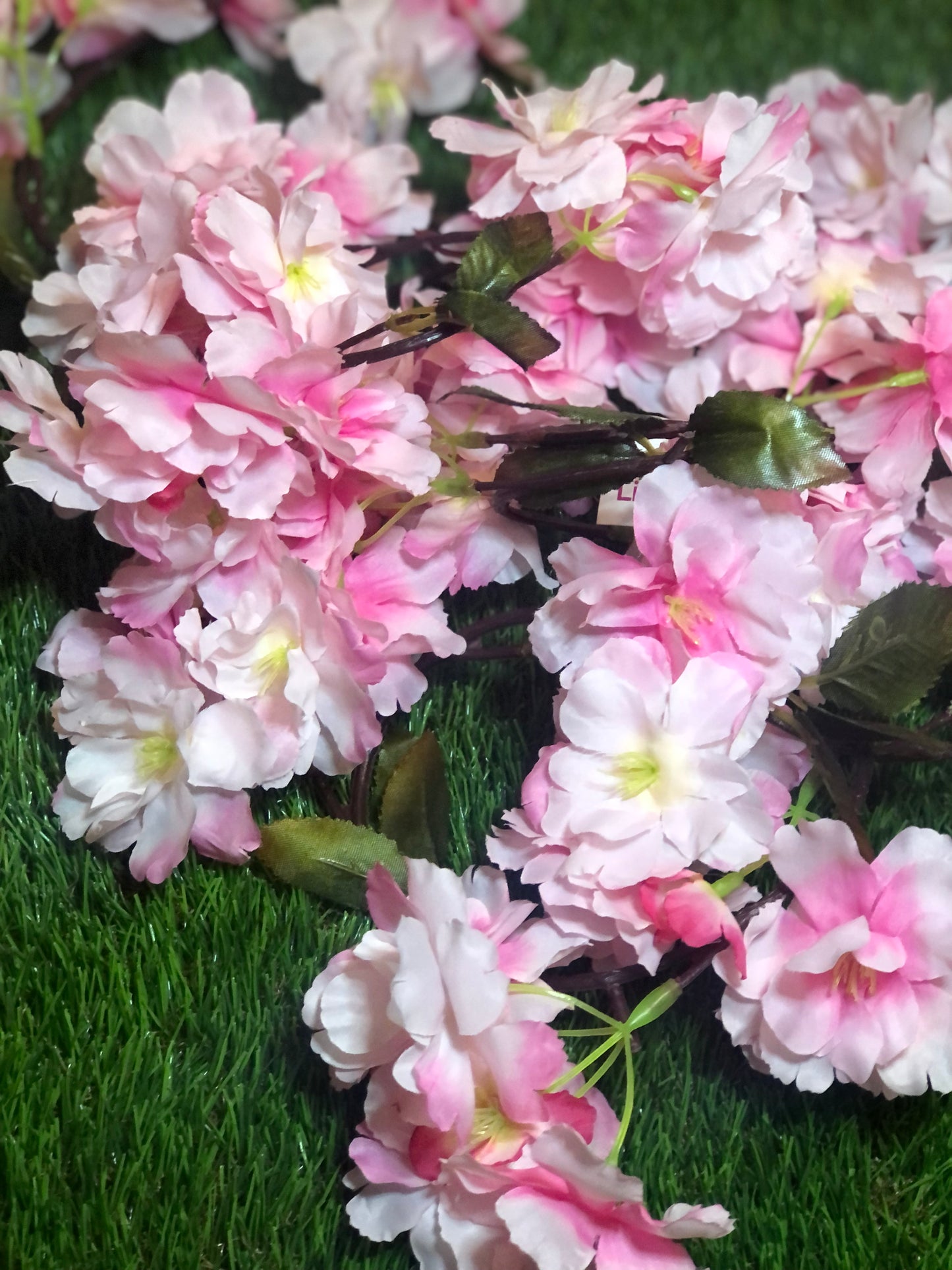 6FT BLOSSOM GARLAND LIGHT PINK