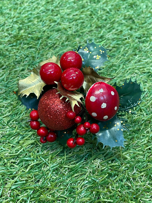 MUSHROOM GOLD HOLLY AND RED BERRY XMAS PICK