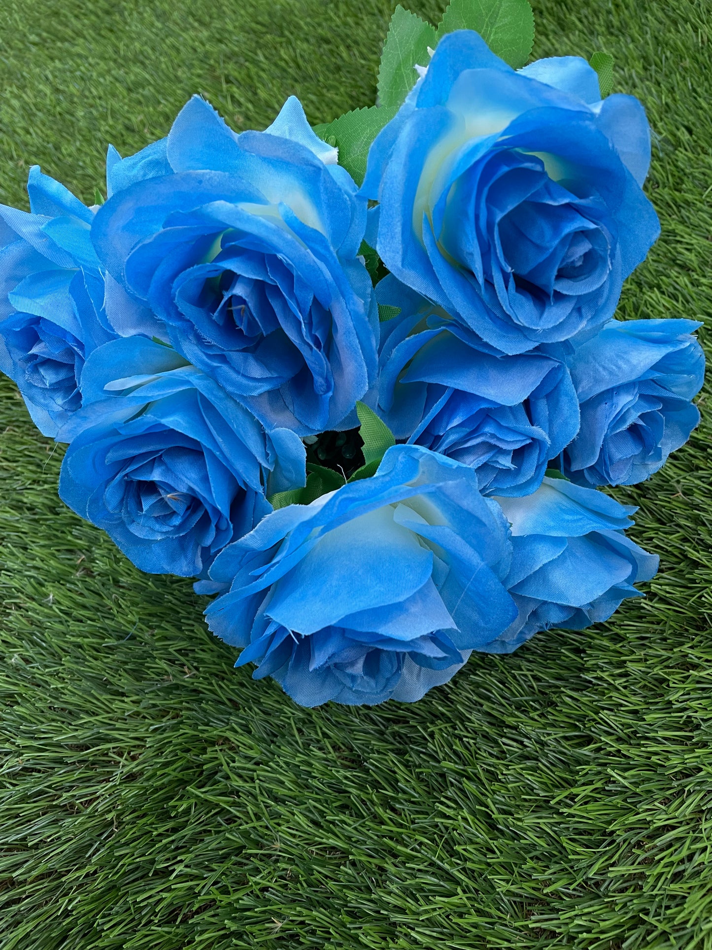 9 HEAD ROSE BUNCH BLUE