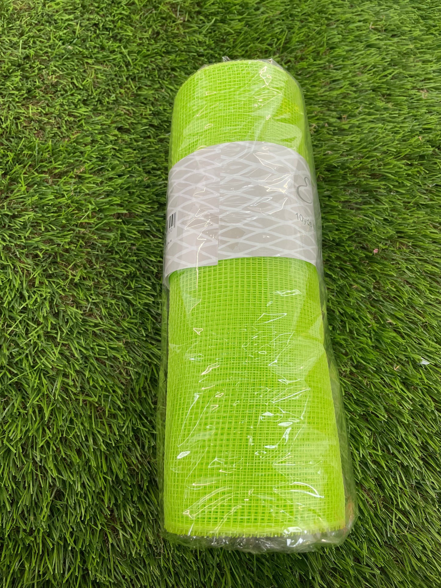 DECOMESH ROLL 25cm  9.1 yards PLAIN LIME GREEN