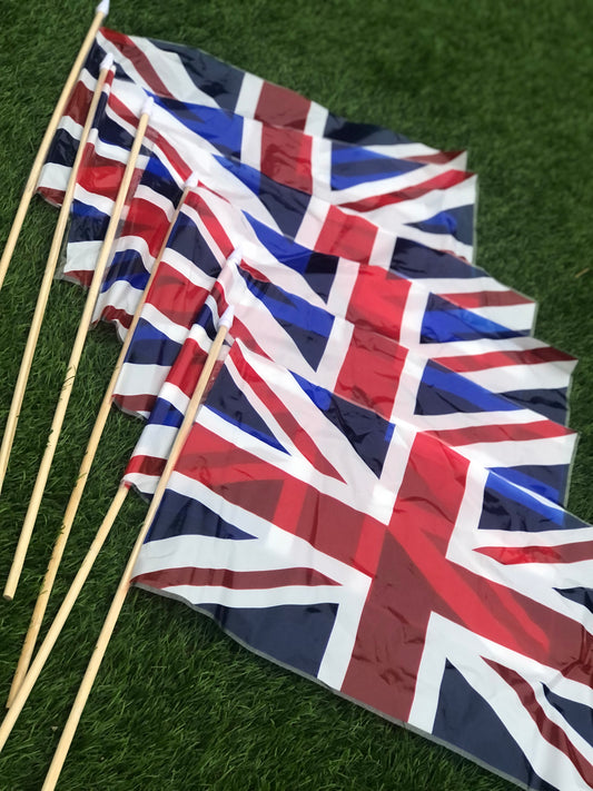 PK 6 LARGE UNION JACK FLAGS