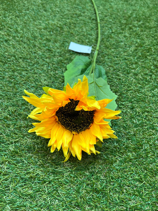 67cm SINGLE SPIKY SUNFLOWER