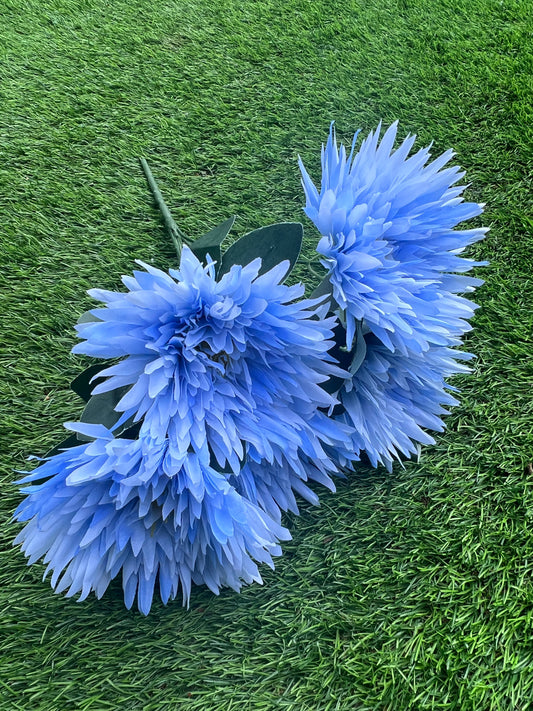 5 HEAD LARGE BLUSH BLUE CHRYSANTHEMUM